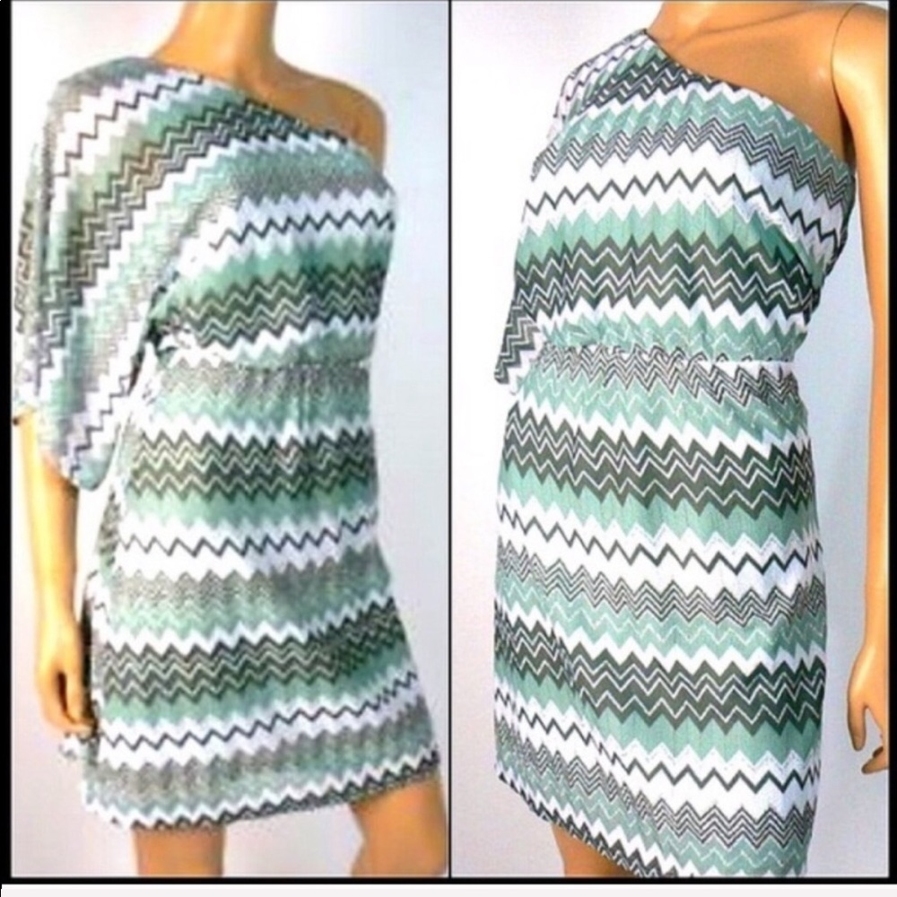CHELSEA & VIOLET GREEN & SILVER STRIPE DRESS - Picture 6 of 6